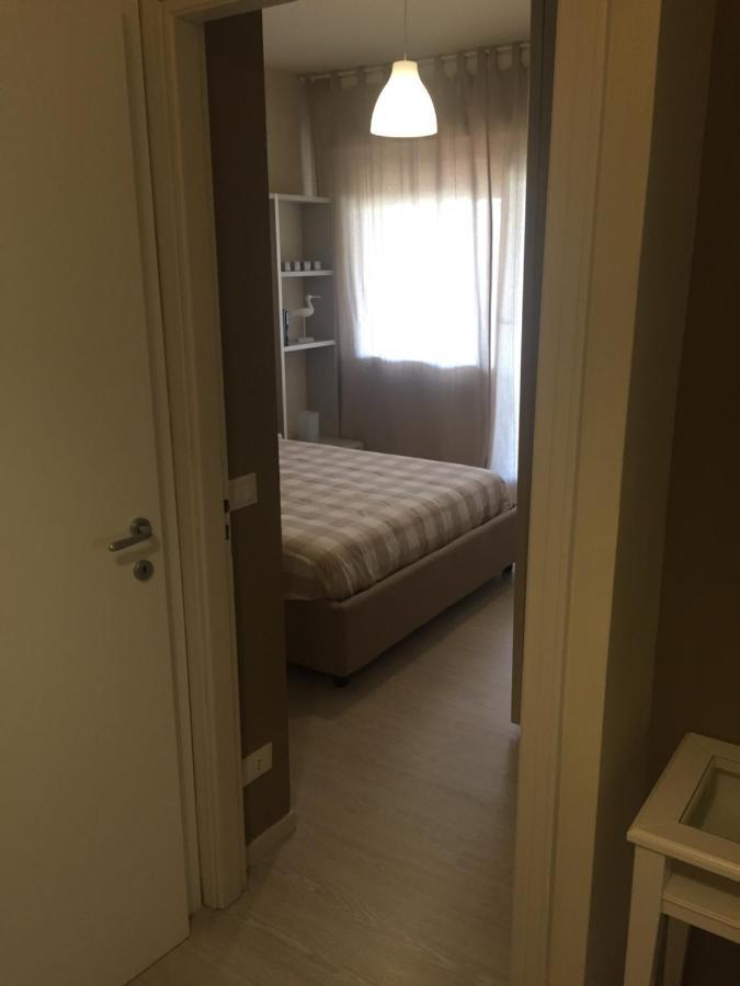 A Due Passi Dal Mare Apartment Vallecrosia Bagian luar foto