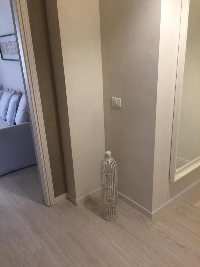 A Due Passi Dal Mare Apartment Vallecrosia Bagian luar foto
