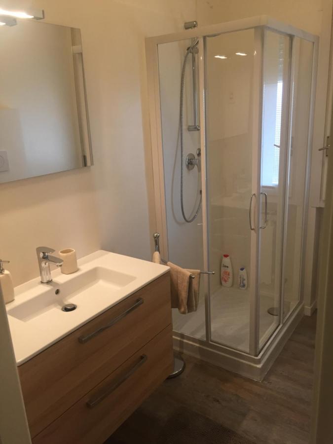A Due Passi Dal Mare Apartment Vallecrosia Bagian luar foto