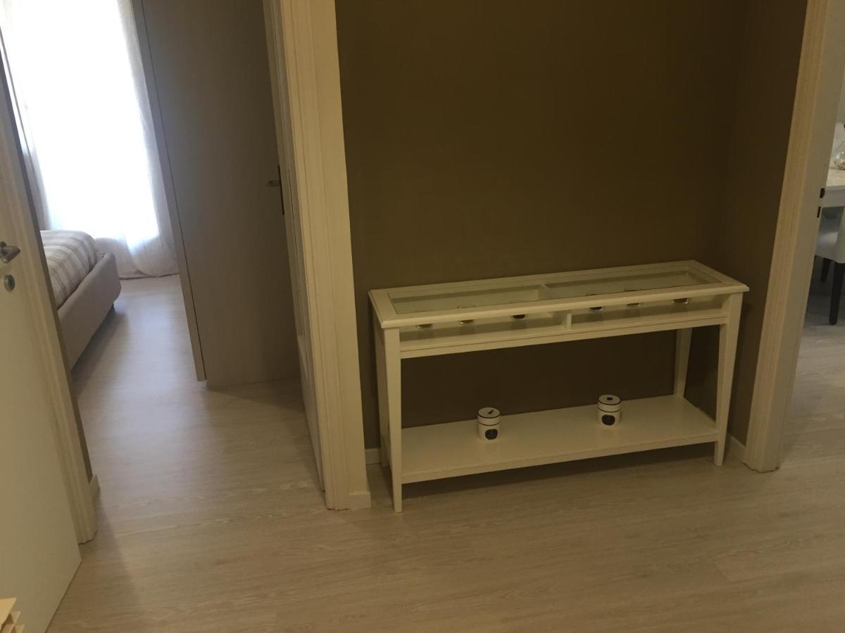 A Due Passi Dal Mare Apartment Vallecrosia Bagian luar foto