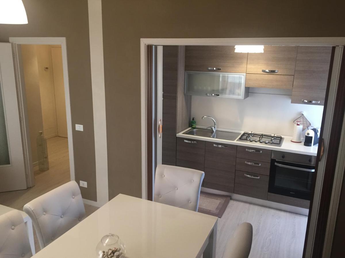 A Due Passi Dal Mare Apartment Vallecrosia Bagian luar foto